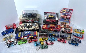 lot 113N image: Collection of Assorted Collectable and Toy Race Cars