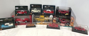 lot 117N image: Collection of 10 Small Scale Classic Car Collectibles with Boxes