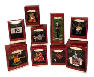 lot 671R image: LL - Collection of Hallmark Keepsake Ornaments in Original Boxes