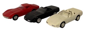 lot 758R image: LL - Set of 3 Ertl Corvette Convertible Model Cars - 1989, 1991, 1970