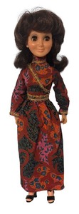 lot 771R image: LL - Vintage 1972 Hasbro Aimee Doll with Floral Dress