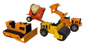 lot 790R image: LL - Set of 4 Vintage Tonka Construction Vehicles and Cement Mixer