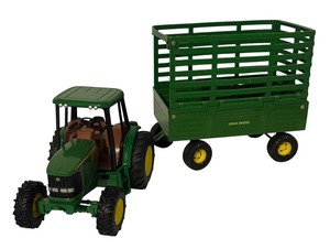 lot 818R image: LL - Ertl John Deere Toy Tractor with Trailer