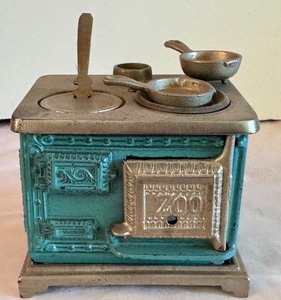 lot 80X image: LR - Vintage Metal Toy Stove with Utensils ZOO Design