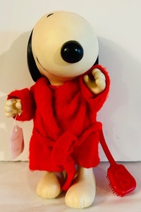 lot 629C image: LR - 9 inch Vintage Snoopy Toy Figure in Red Robe with Brush 1958-66