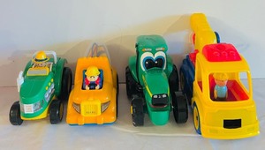 lot 724C image: LRDR - Set of 4 Toy Construction Trucks and Vehicles with Figures