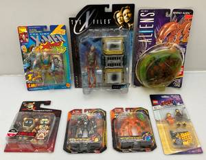 lot 58 image: Misc. Collectible  Action Figures Including X-Files & More (NIB)