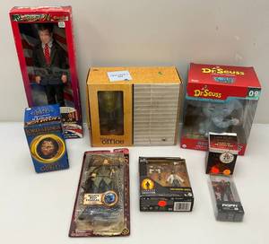 lot 61 image: Misc Collectible Action Figures And More (NIB)