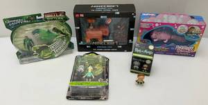 lot 91 image: Misc. Collectibles Including Fingerlings, Mindcraft And More