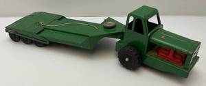 lot 182 image: 1950s Wyandotte Pressed Steel Hauler Truck
