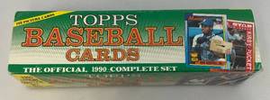 lot 192 image: TOPPS 1990 Factory Sealed Baseball Card Set