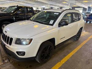 lot 8 image: 2015 Jeep Compass Altitude 4x4