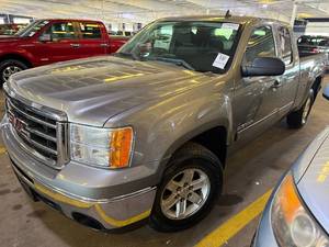 lot 15 image: 2012 GMC Sierra 1500 4x4