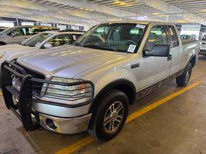 lot 18 image: 2006 Ford F-150 XLT 4x4