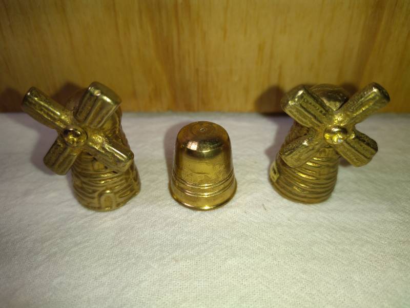 lot 167 image: 3 Unique Brass Thimbles
