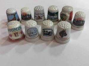 lot 219 image: 10 Souvenir State Thimbles