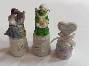 lot 97 image: 3 Grandmother and Mother Thimbles