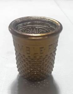 lot 74 image: Thimble Shot Glass