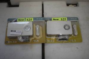 lot 34 image: 2-Wirless Door Bell Kits
