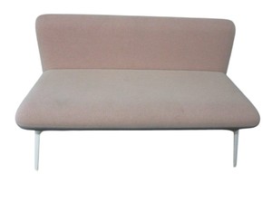 lot 25 image: Guest Seating Sofa