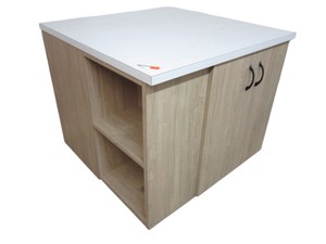 lot 29 image: Storage Cabinet