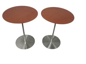 lot 47 image: 2 Bernhardt Accent Tables