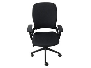 lot 56 image: Steelcase Leap V2 Task Chair