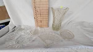 lot 83 image: Clear Glassware and Large Vase