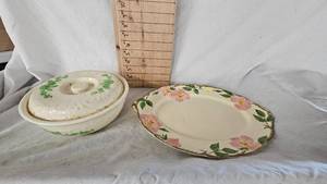 lot 84 image: Homer Laughlin Oven Serve CasseroleBaking Dish