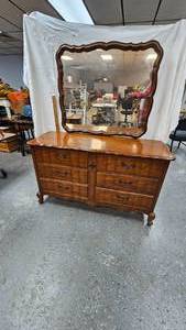 lot 3 image: French Provincial Style Dresser with Mirror