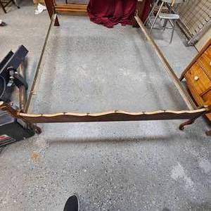 lot 6A image: Full Size Wood Headboard, Footboard and Rails