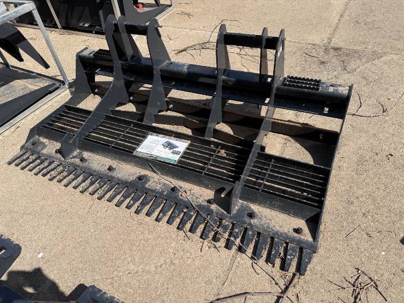 lot 30 image: Wolverine Skid Steer Land Leveler