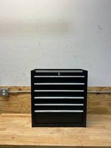 lot 50 image: 24 INCH 6-Drawer Tool Chest (chest only)