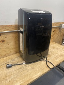 lot 135 image: Dual Hose Portable Air Conditioner, 2025 Upgraded Full DC Inverter Compressor, Energy-Saving 13.6 CEER, Low Noise (45dB), Cools Room up to 500 Sq.Ft., Backlit Remote Control, 14,000BTU, Black