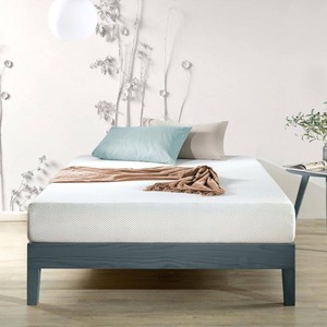 lot 13 image: Green Tea Fresca Twin Medium Smooth Top 8 Inch Memory Foam Mattress, Made in USA