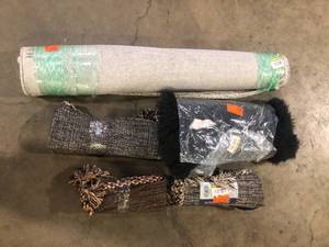 lot 25 image: Lot of Assorted Rugs Various Models and Conditions   Customer Returns See Pictures