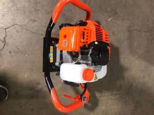 lot 27 image: 52 cc Gasoline Engine Single-Cylinder 2-Stroke Post Hole Digger Missing Pieces   Customer Returns See Pictures