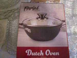 lot 7 image: Parini Cookware 2.5qt porcelain ena...