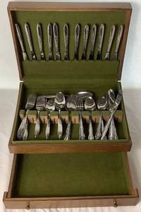 lot 50 image: Bundle of Flatware Sets - National Stainless Medford Japan and Superior Stainless Vibrant USA