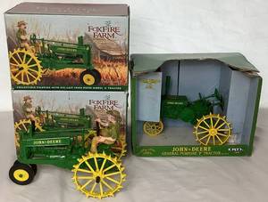 lot 77 image: Bundle of 3 John Deere 116 Tractors - General Purpose A, GP Wide Tread and the Model A Foxfire