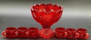 lot 17 image: UV Reactive Vintage Westmoreland Childrens Punchbowl and 6 Glasses (1.25H) - Scarlet Red