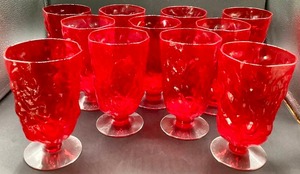 lot 9 image: Set of 11 Morgantown Seneca Driftwood Red Footed Crinkle Goblets
