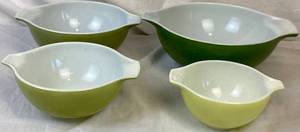 lot 108 image: Vintage Pyrex Cinderella Nesting Green Bowl 4 Piece Set