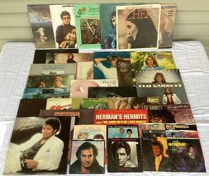 lot 225 image: Collection of Pop Rock Albums from the 1960s -1980s