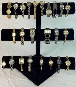 lot 252 image: 24 Ladies Ornate Bracelet Vintage Watches