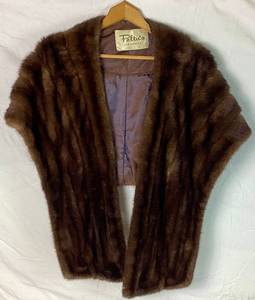 Vintage Pelta Furs Los Angeles Mink Stole Cape with pockets