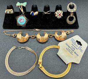 lot 218 image: Collection of Gold Filled and Gold Plated Jewelry