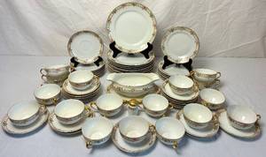 lot 14 image: Antique Noritake China Set - Carmen Pattern - Made in Nippon