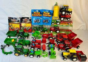 lot 169 image: Large Collection of Assorted Farm Toys - 29 Pieces Total