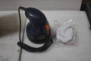 lot 3 image: WEN 6010 6-inch Random Orbit Waxer  Polisher